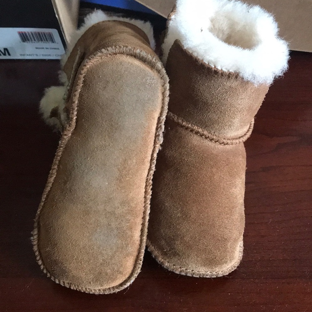 Baby Ugg - Picture 2 of 4
